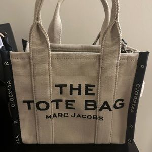 Marc Jacobs The Jacquard Small Tote Bag with Dust Cover